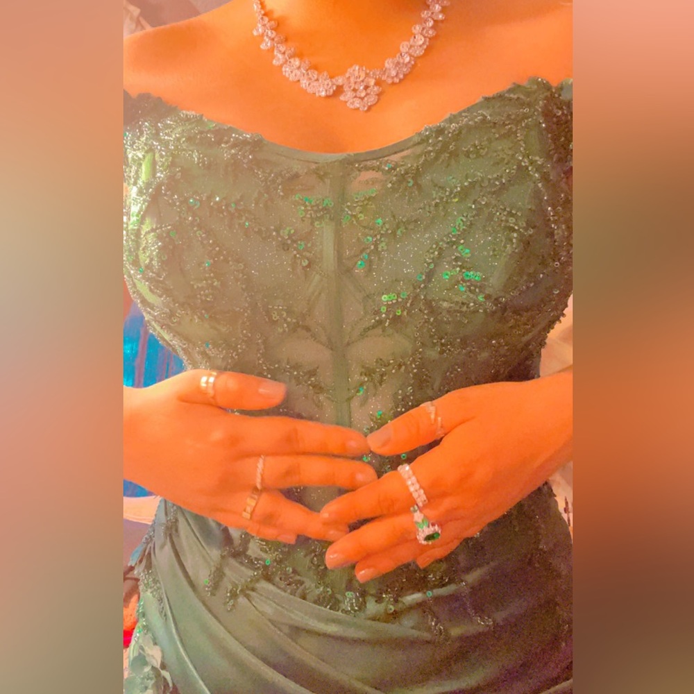 Emerald green vintage gala prom dress